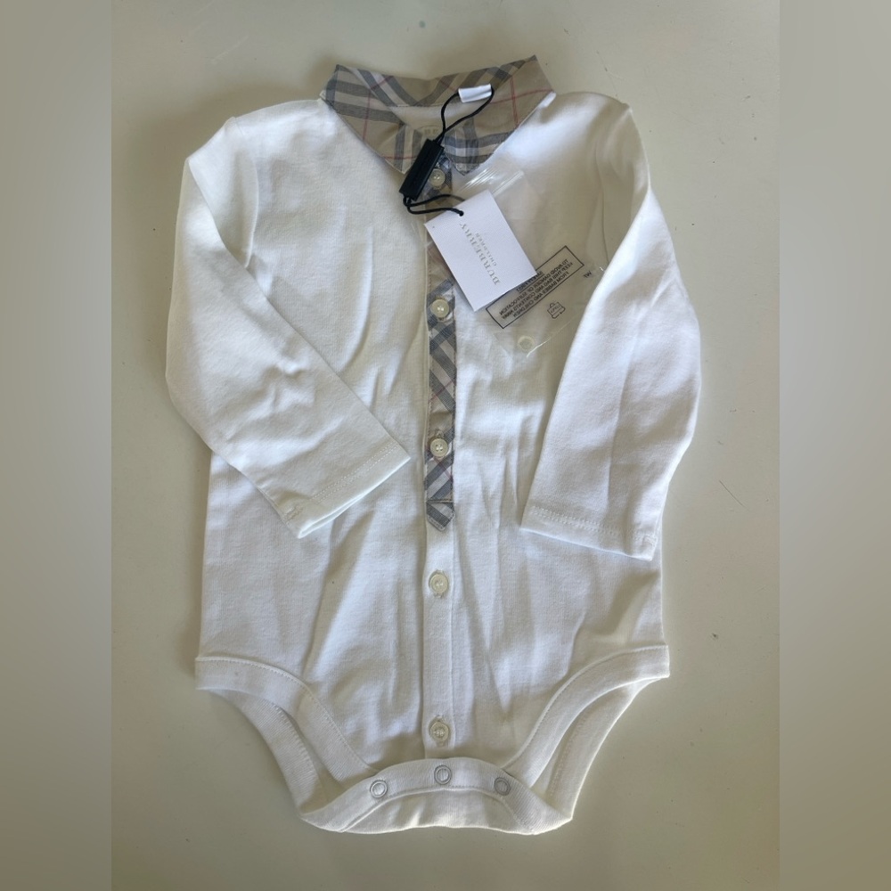 Burberry White Long-Sleeve Baby Bodysuit with Signature Plaid Trim NEW WITH TAGS